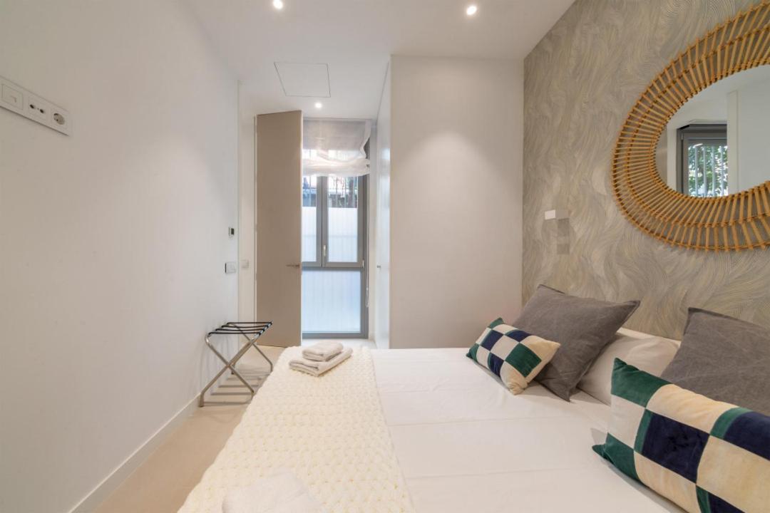 2 Bedrooms 2 Bathrooms Furnished - Delicias - Modern- Mintystay
